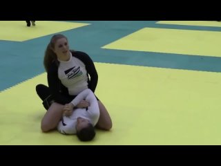 grappling girls